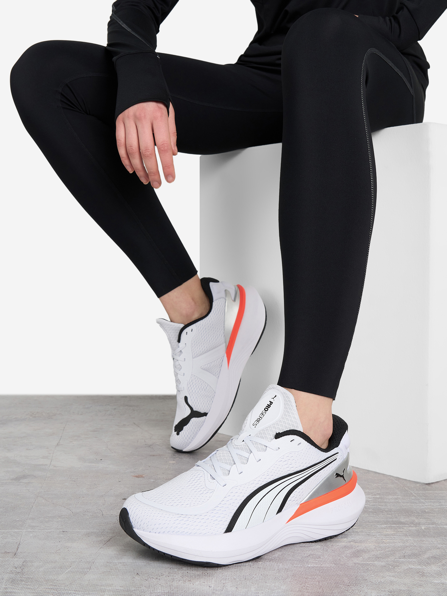 Кроссовки женские PUMA Scend Pro 2, Белый