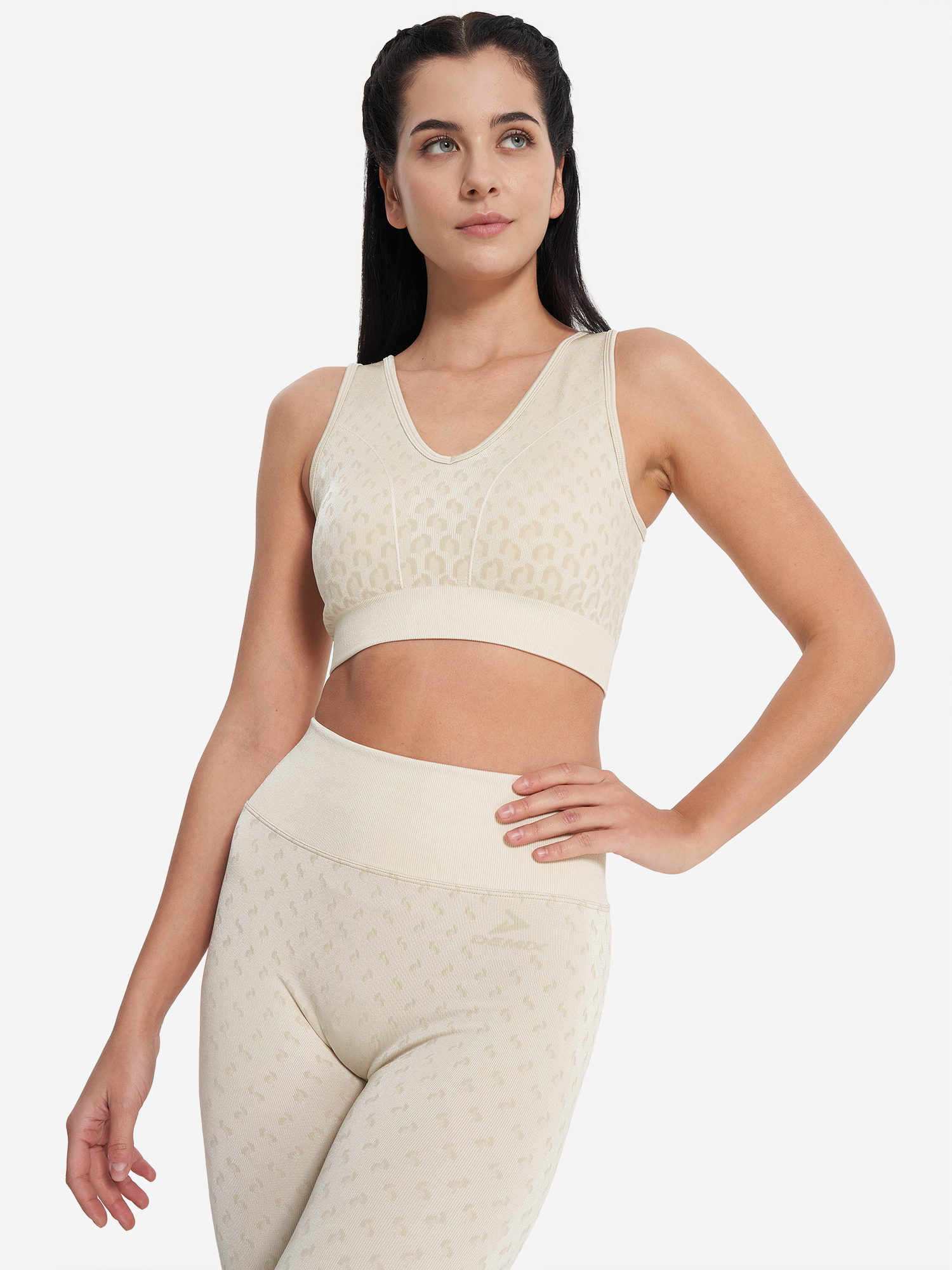 Топ бра спортивный Demix HighFlow Seamless Longline, Бежевый
