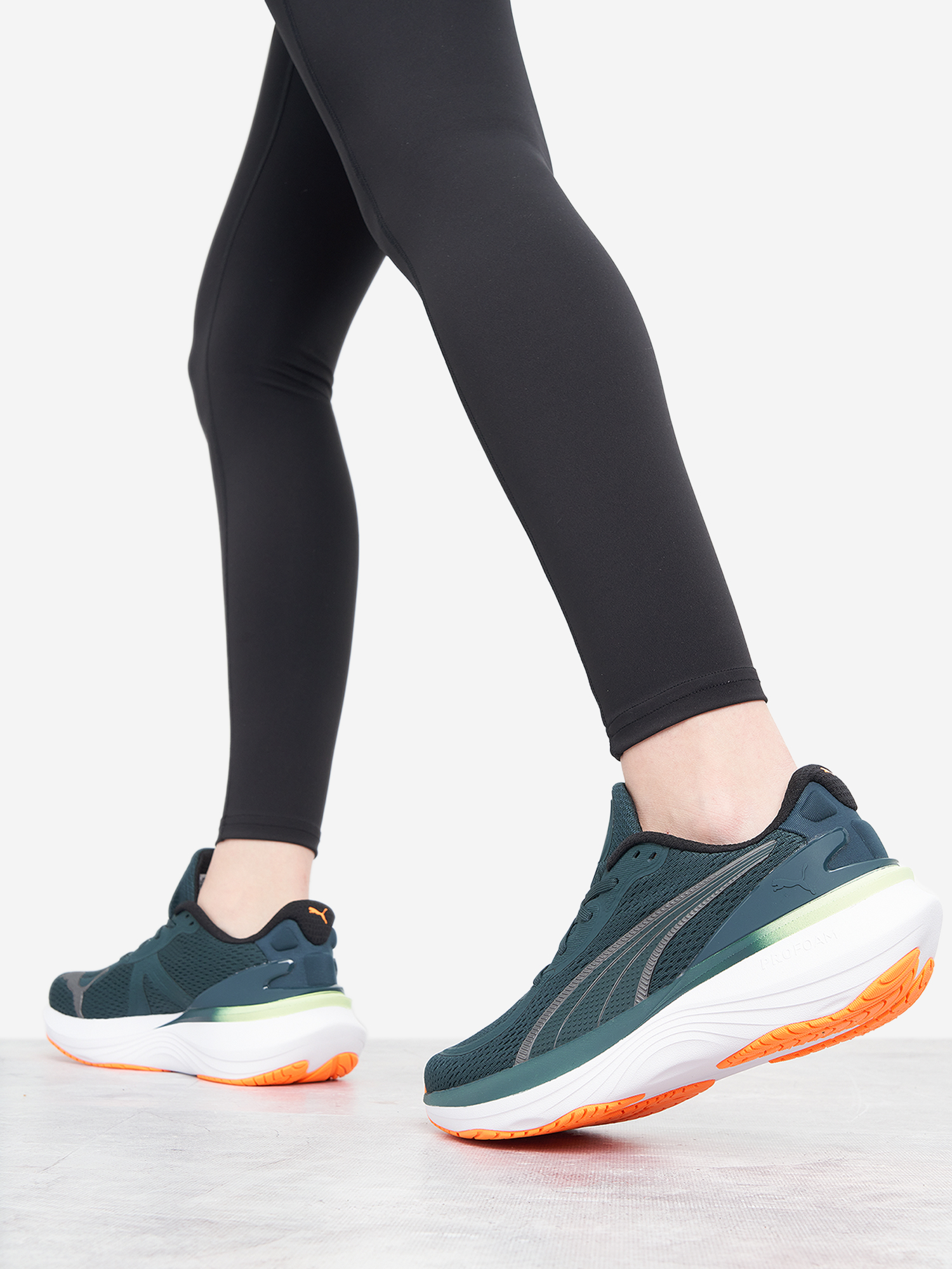 Кроссовки женские PUMA Scend Pro 2, Зеленый