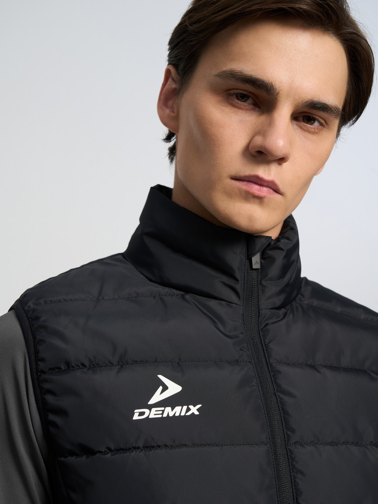 Жилет утепленный непромокаемый мужской Demix