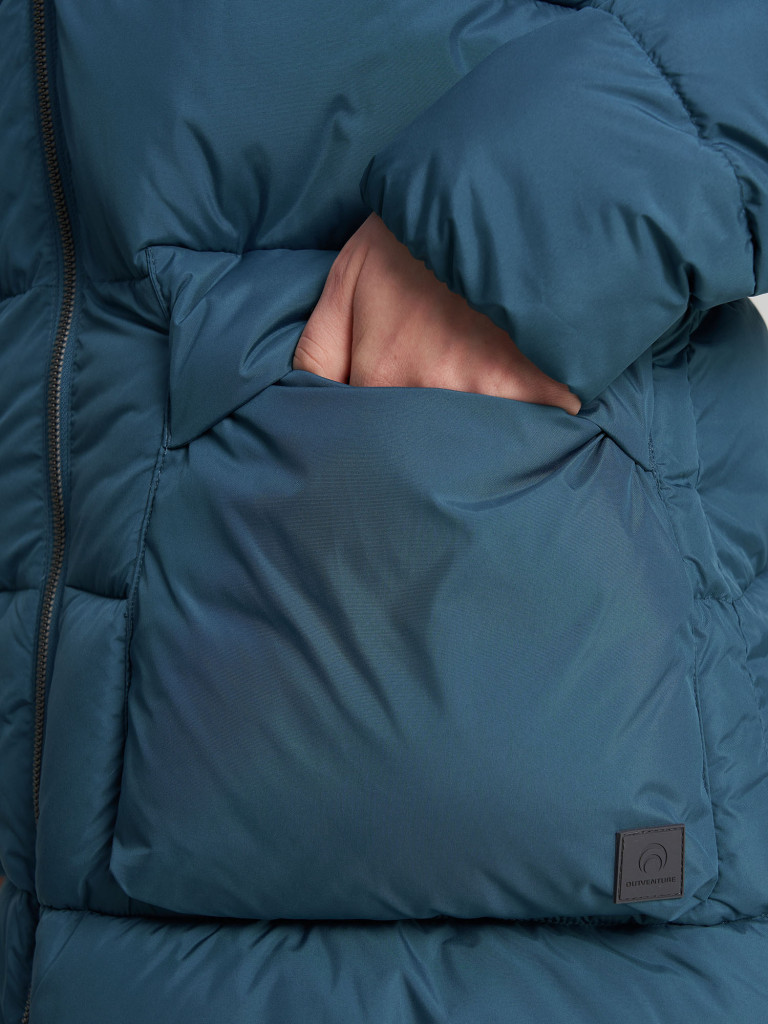 Пуховик непромокаемый женский Outventure
