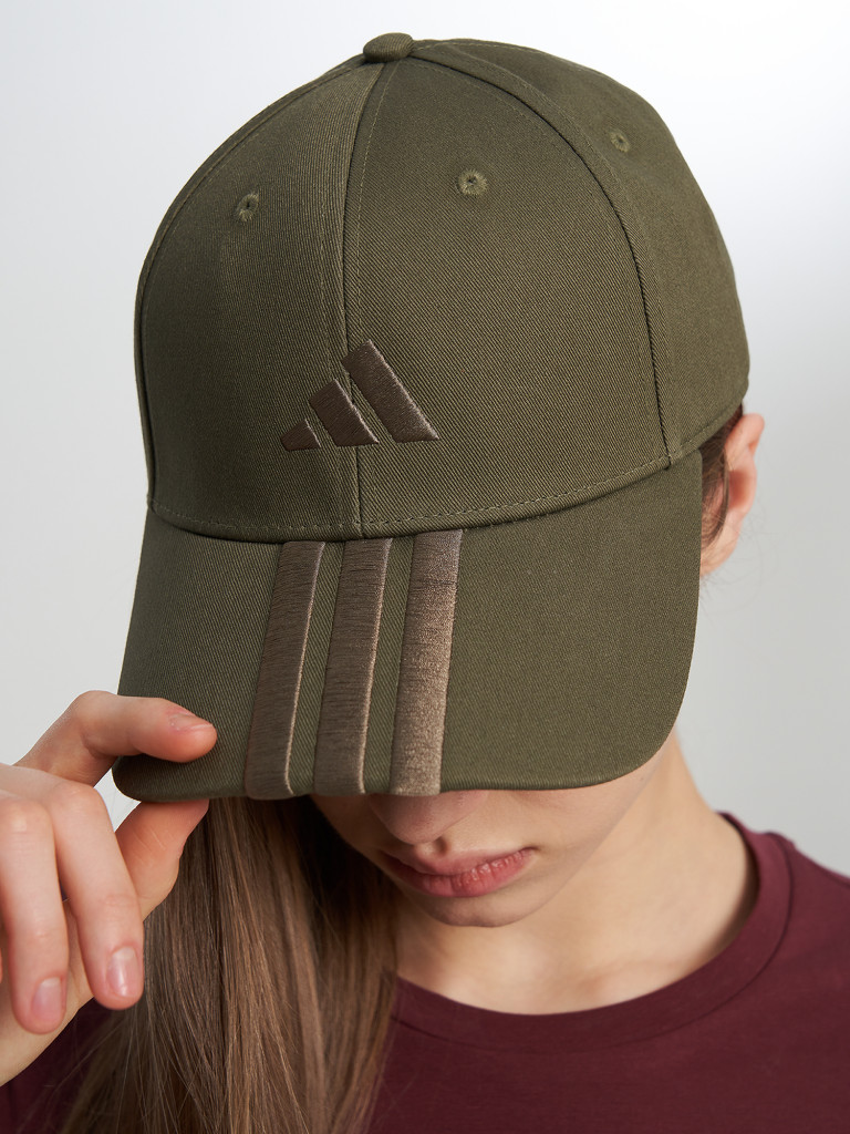 Бейсболка adidas