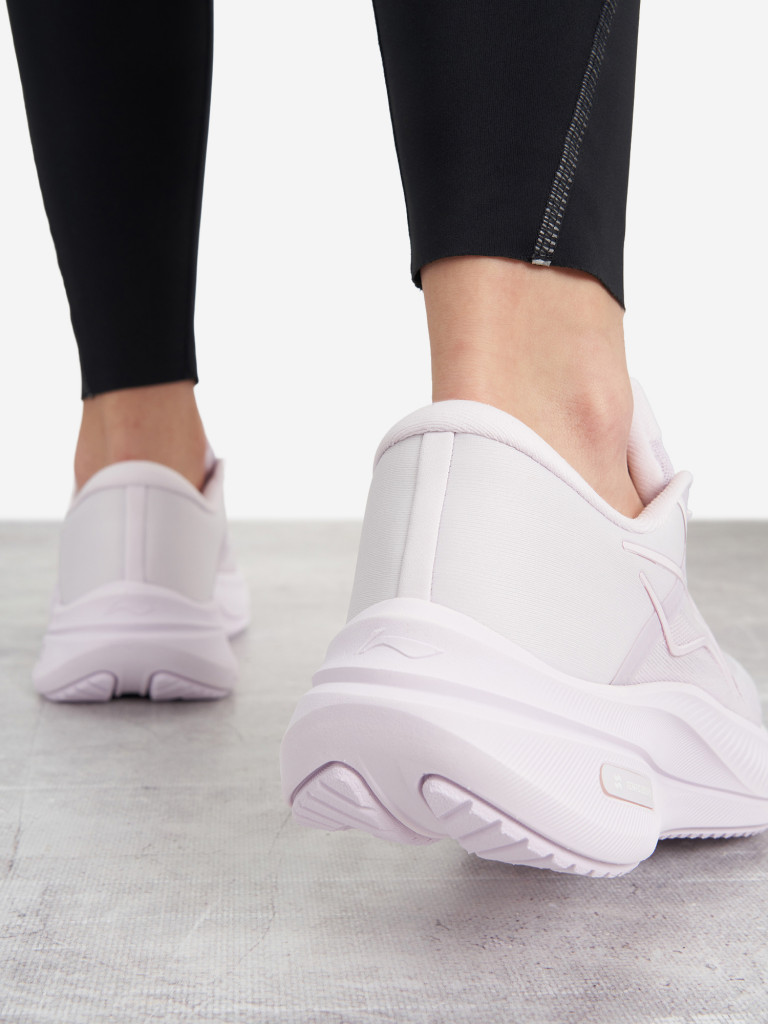 Кроссовки женские Li-Ning Yueying 5