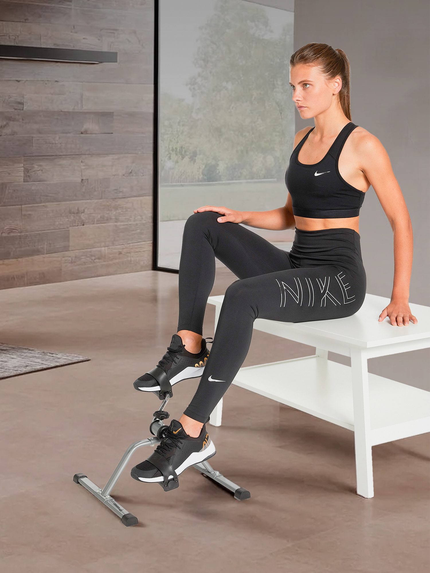 Мини-велотренажер Torneo серый цвет — купить за 49 руб в интернет ...