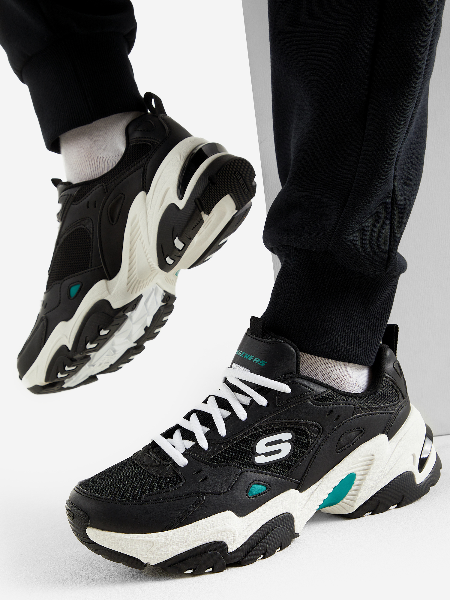 high cut baseball cleats