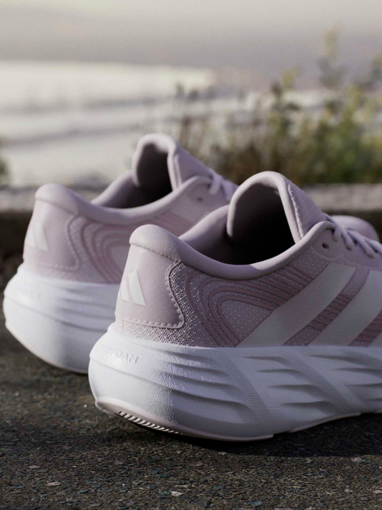 Кроссовки женские adidas Galaxy 8
