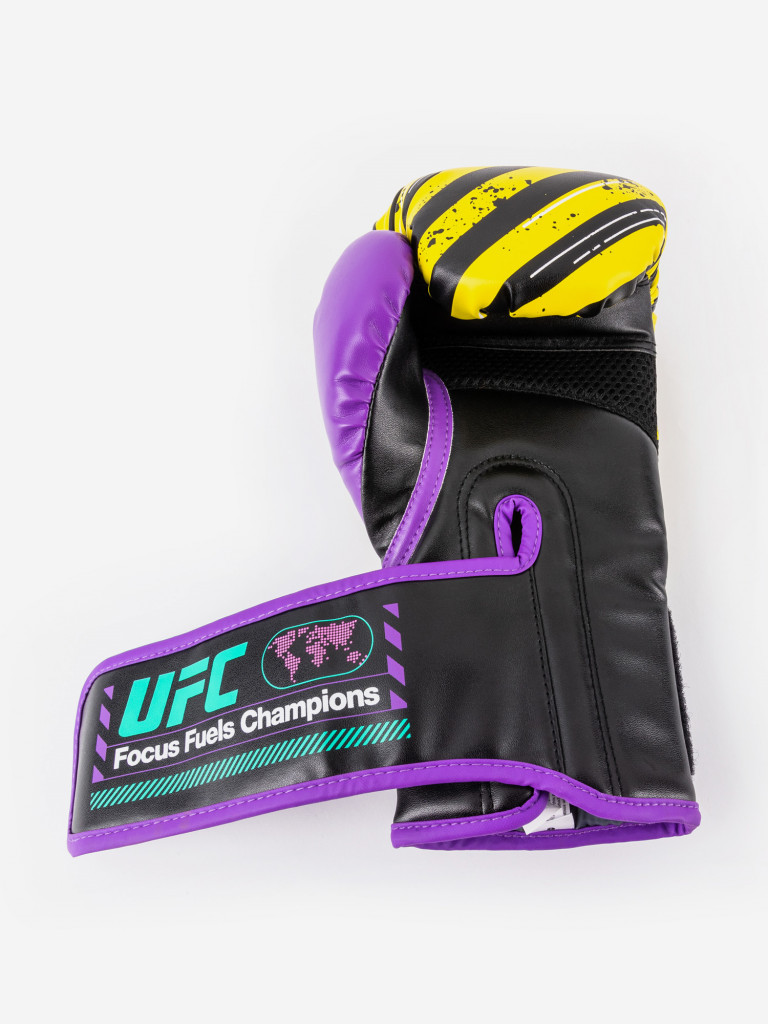 Перчатки боксерские UFC
