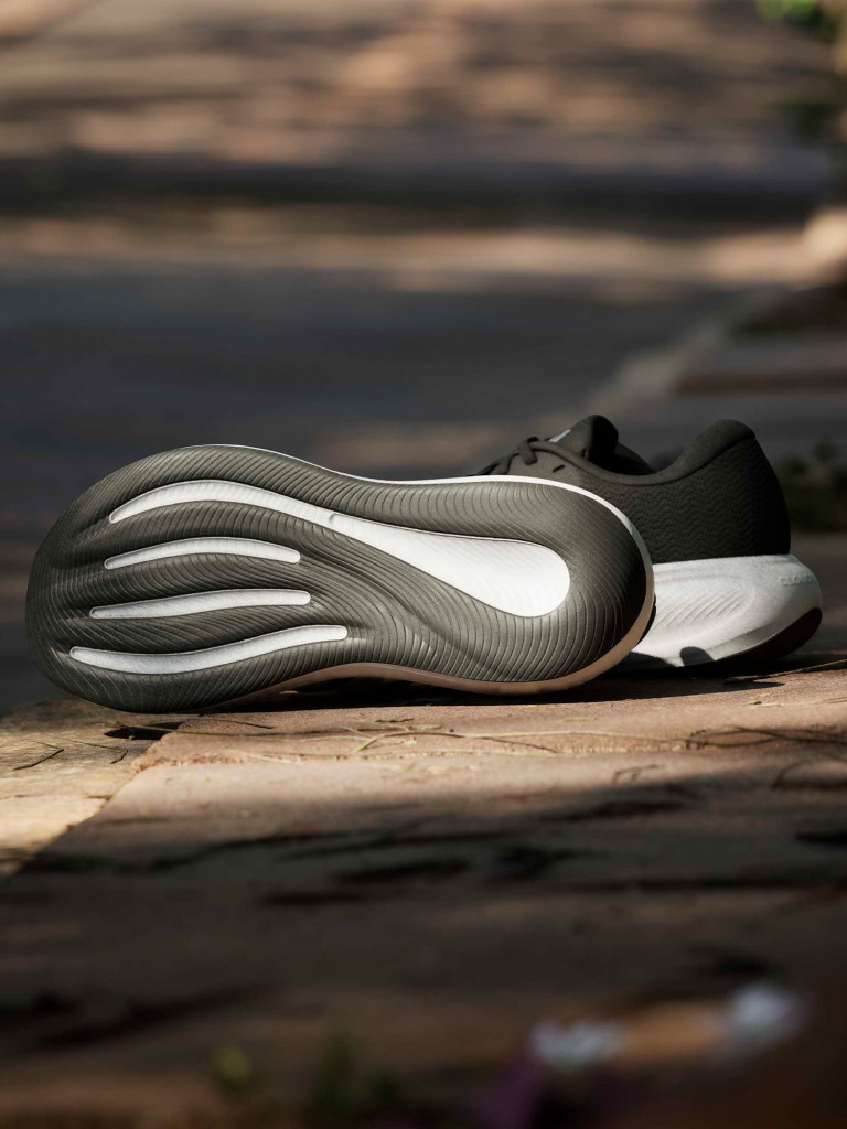 Кроссовки женские adidas Response Runner 2