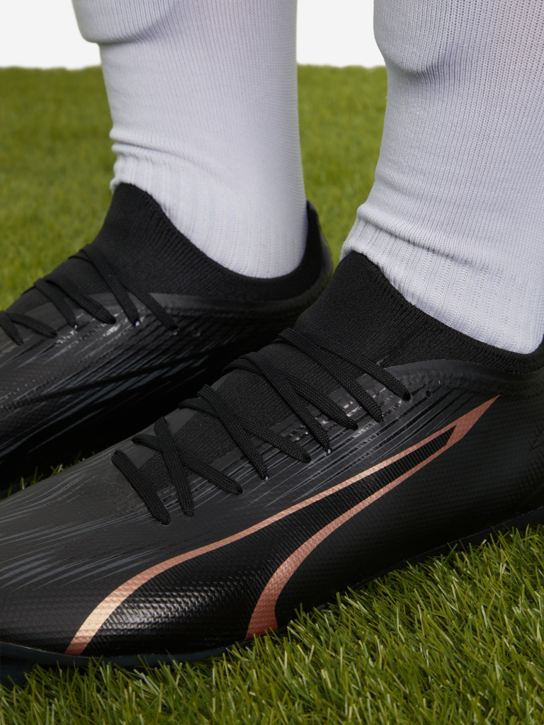 Бутсы мужские PUMA Ultra Match FG/AG