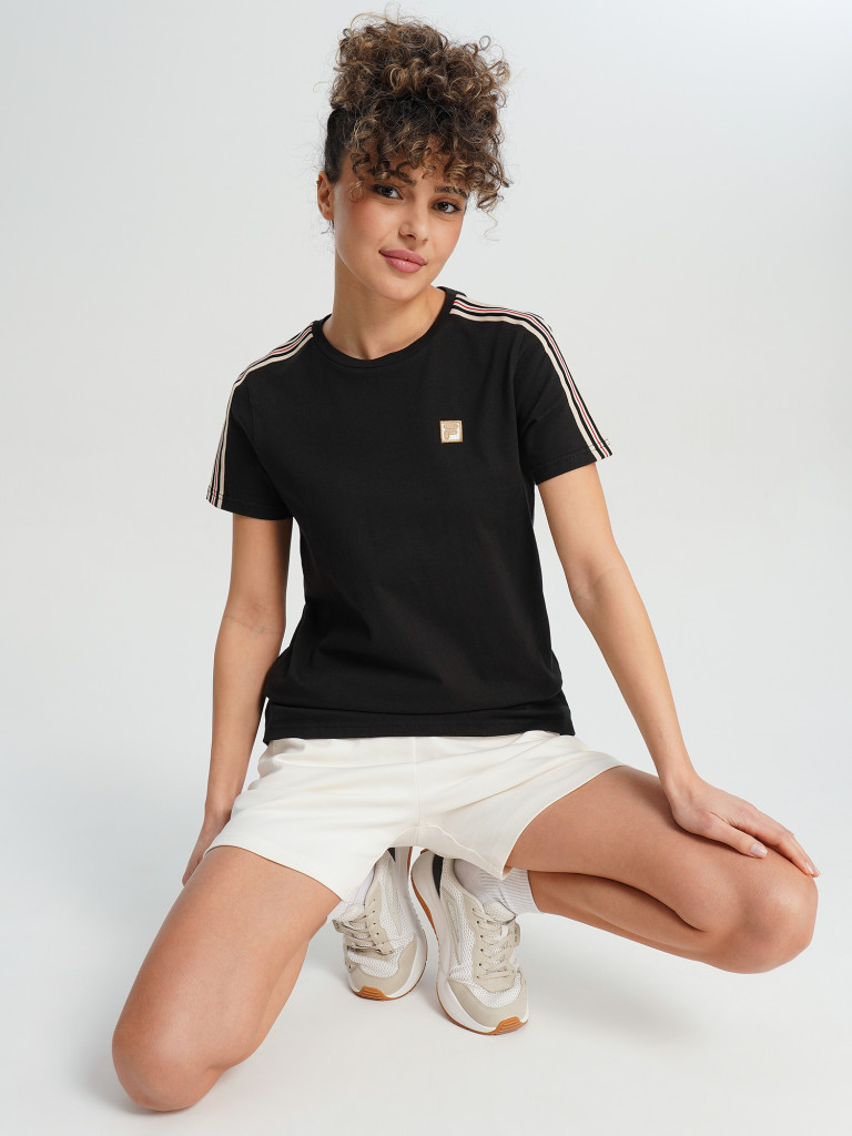 Футболка женская FILA