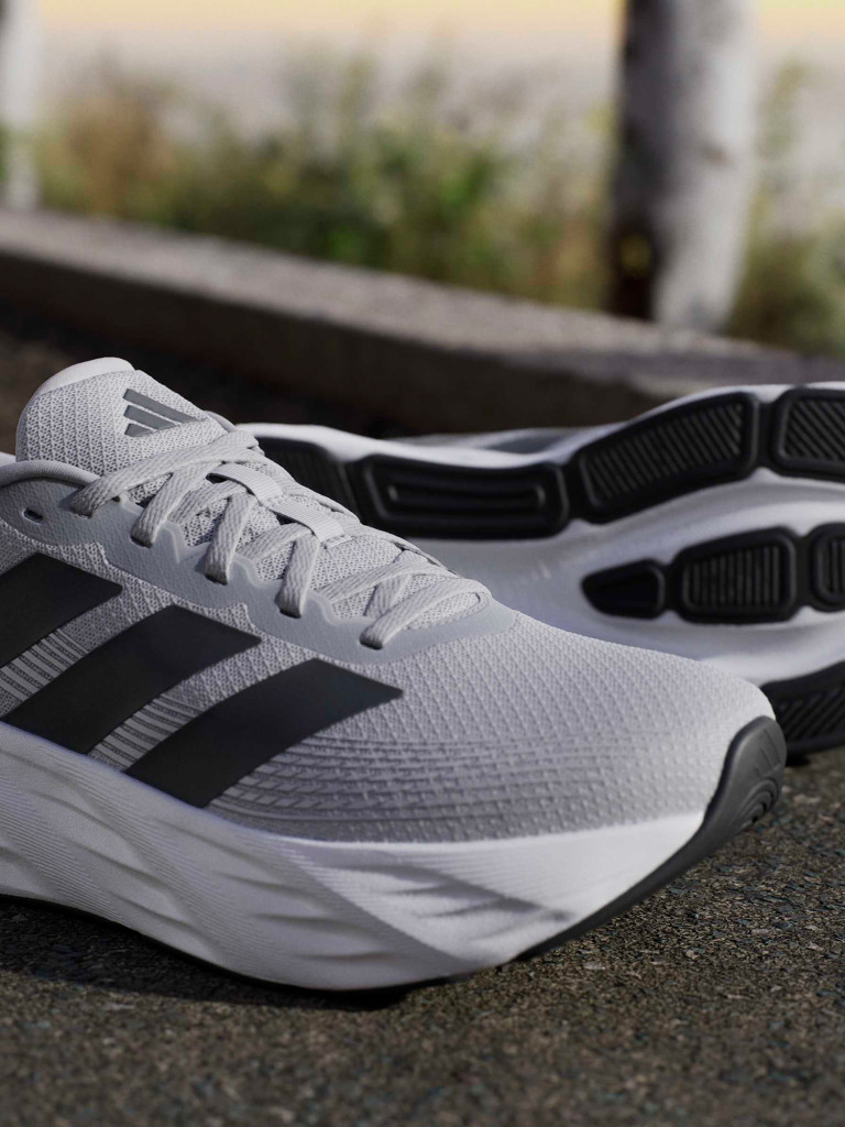 Кроссовки мужские adidas Galaxy 8