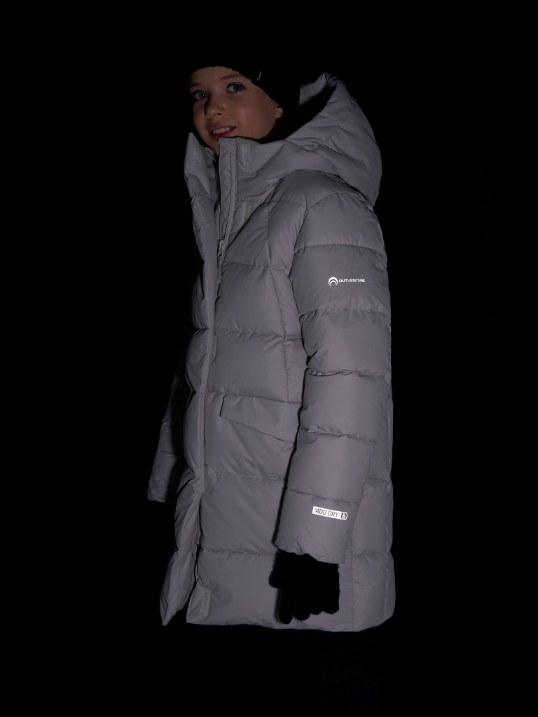Пуховик для девочек Outventure
